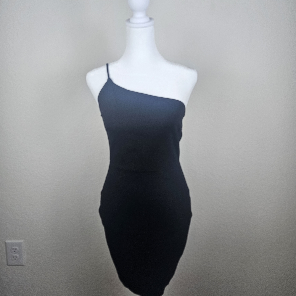 Rolla Coster Chic Black One-Shoulder Dress
